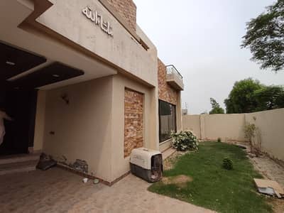 One kanal House Available For Rent In Bahria Orchard Lahore