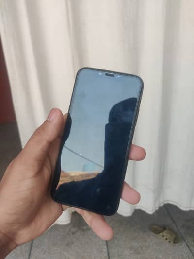 iPhone xs all sim working urgen sale need cash