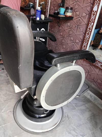 salon chair 2 chairs 45000