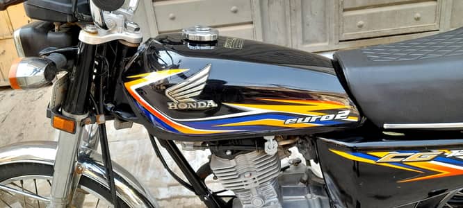 Honda cg 125 2017 B modal total geniune