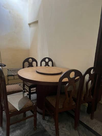 6 chairs daning table