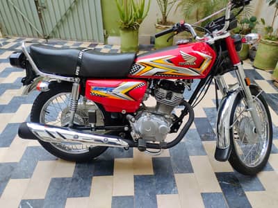 Honda 125 2025 4 month ki nikli hea number lga hea documents clear