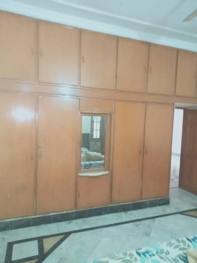 Ground portion for rent in g-11