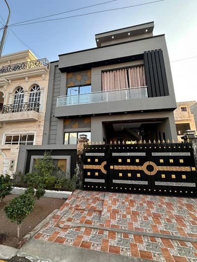 05-Marla House For Sale With 05-Bed Room With Attach Bath