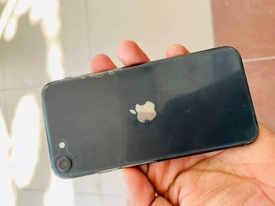 Apple iPhone SE 64 gb ( Exchange possible)