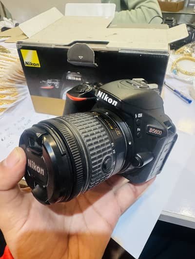 Nikon d5600 with 18-55 slightly used