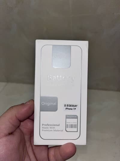 Iphone 7+ original battery 100% health