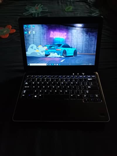 i7 4th gen Dell latitude e7240 laptop 8gb ram 128gb ssd good condition