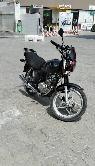 Suzuki GS 150 – Original Condition | 14,000 KM Driven | Like New
