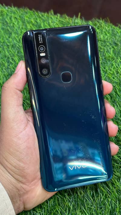 VIVO V15