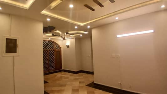 UPPER PORTION FOR RENT IN F-7