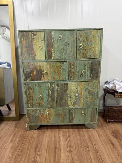 Chest Drawer with 9 draws