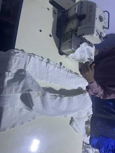 Stitching machine overlock and singer