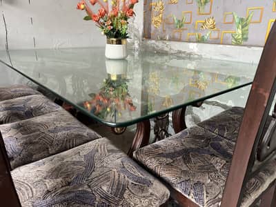 Dining table with 6 chairs