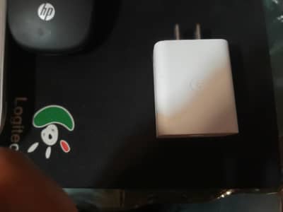 Original Google Pixel Fast Charger (USB-C) – Excellent Condition