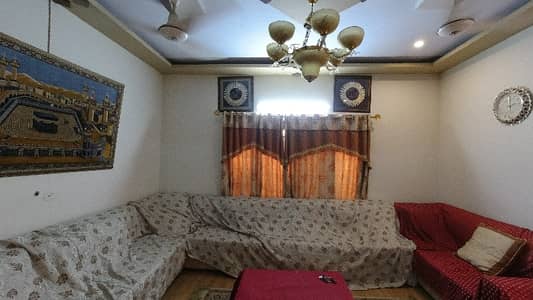 Gulshan E Iqbal 240 SqYard Portion Available On Sale