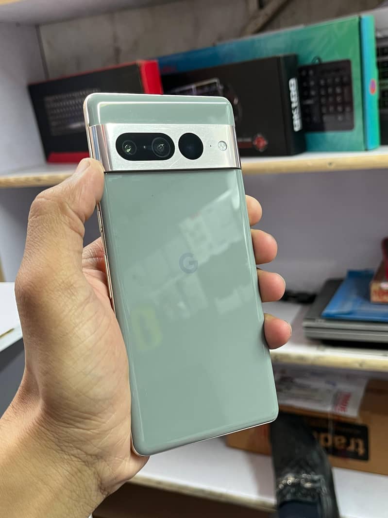 Google pixel 7 pro 0