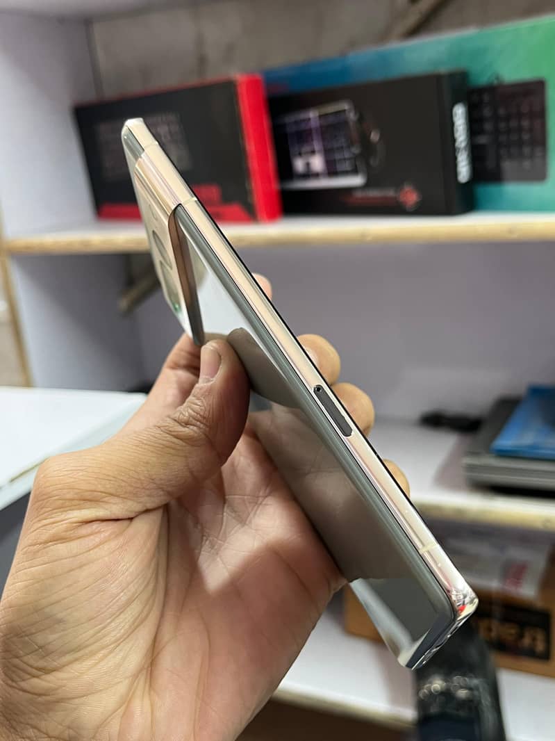 Google pixel 7 pro 2