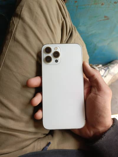 iPhone 12 Pro Max 128gb// Factory unlock