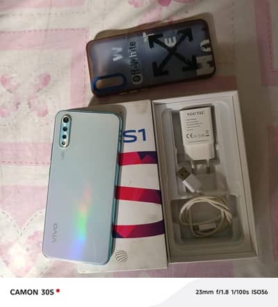 vivo ka s1 4/128 gb complete box whatsap no (0/3/4/4/5/4/9/6/0/2/0)