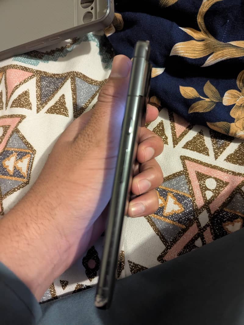 Google pixel 8 pro 0