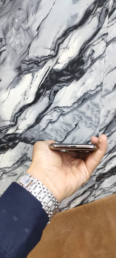 iphone xs pta approve