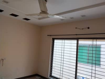 TEN MARLA INVESTORS PRICE HOUSE FOR SALE IN WAPDA TOWN