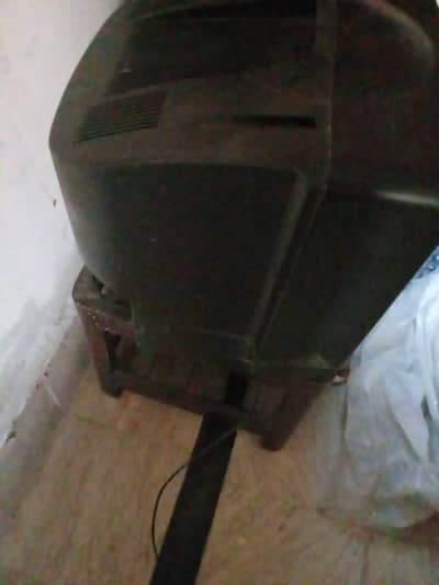 used TV LG Condition 99 persent