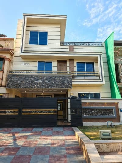 30x60 7 Marla Brand new House for Sale G-13