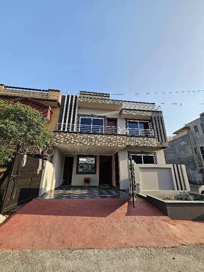 30x60 7 Marla Brand new House for Sale G-13