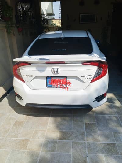 Honda civic 2017 B2b genuine car Honda maintained