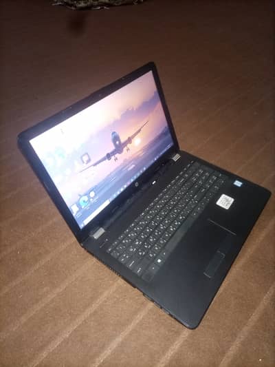 HP 15-bs0xx Core i5 7th Gen | 8GB RAM | 256GB SSD | 2GB AMD Graphics |