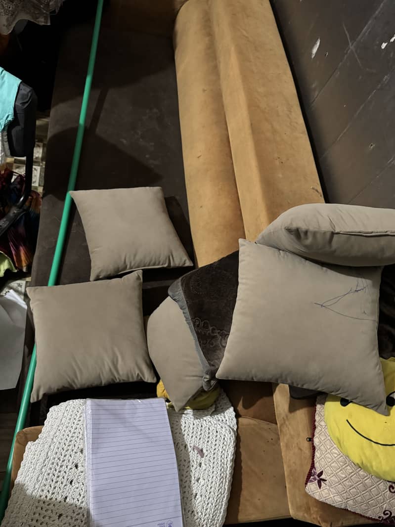 L shaped king size Sofas 3