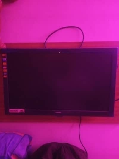 Samsung Android tv  connects to YouTube and internet  for urgent sale