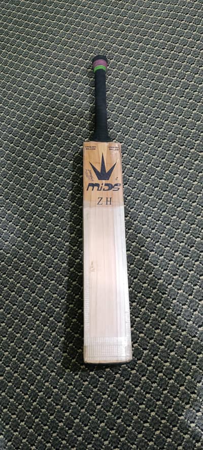 Original Mids cricket bat English Willow