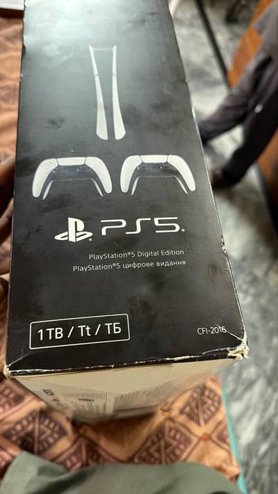 PS5 Digital Edition 1TB (CFI-2016) – Excellent Condition