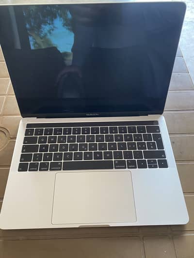 MacBook Pro 2019 (Scratchless)