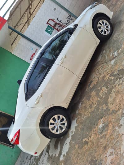 Toyota Corolla Gli Automatic 2017 10/10