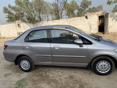 Honda city 2005 model