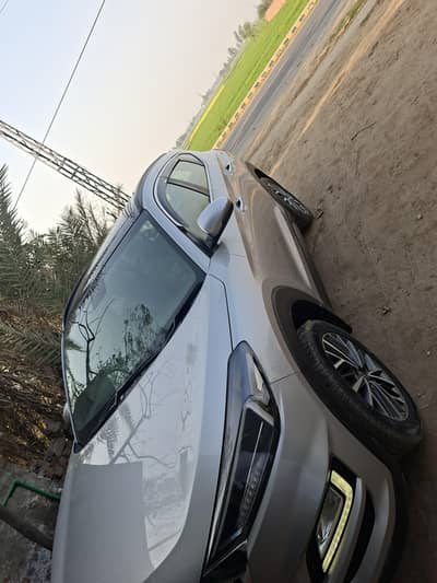 hyundai tucson  totally genuine