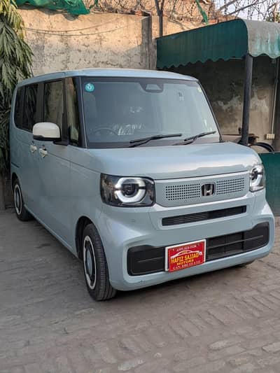 Honda N Box Special (Joy Box)