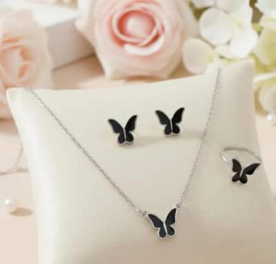 Price 1000 with deleivery 