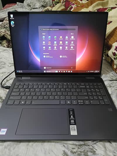 Lenovo Yoga 7i 16Gb 1tb core ultra 7 touch x360