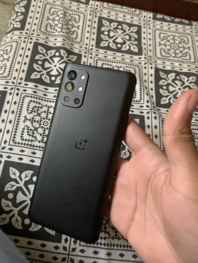 one plus 9r 8gb256gb for sale 03246602625