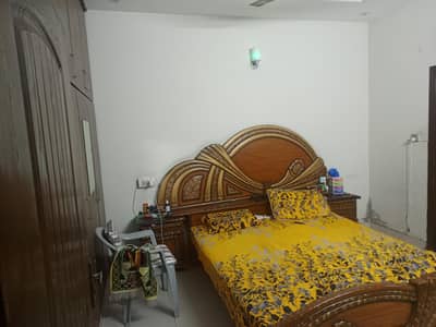 Wooden Bed set with dressing table  very good condition