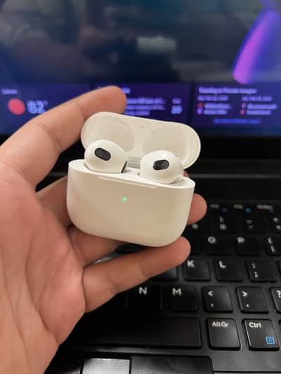 Apple AirPods 3 (Original)
