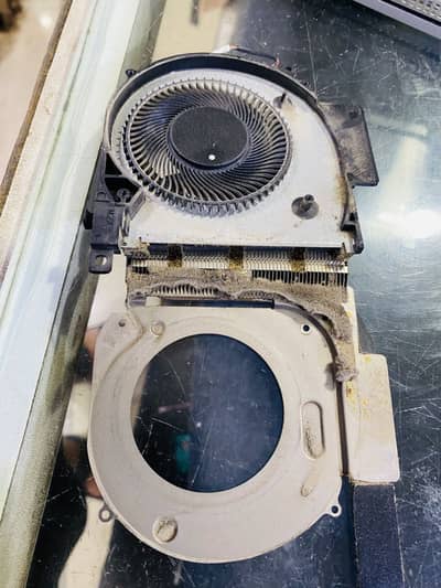 Laptop servicing | Thermal pasting | Gaming laptop heating solution