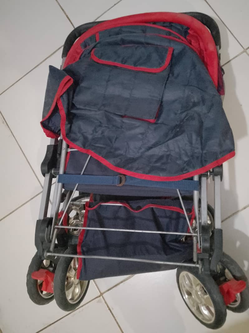 pram 10/10 condition 7