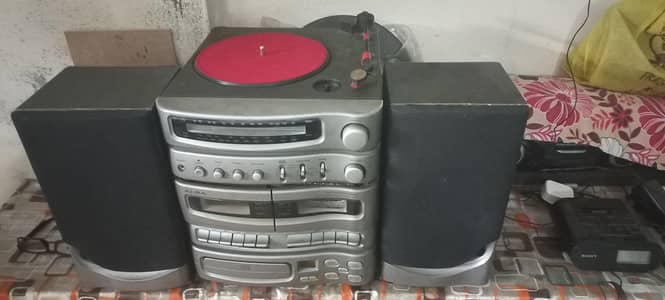 3in1. . . ALBA record player 2. Band Radio