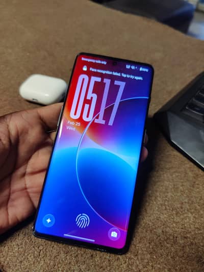 oneplus 11rl 16gb Ram 256gb storage Back Break